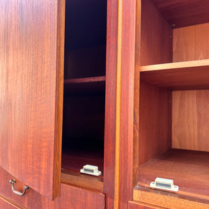 Schrank halbrund Teak aus Dänemark