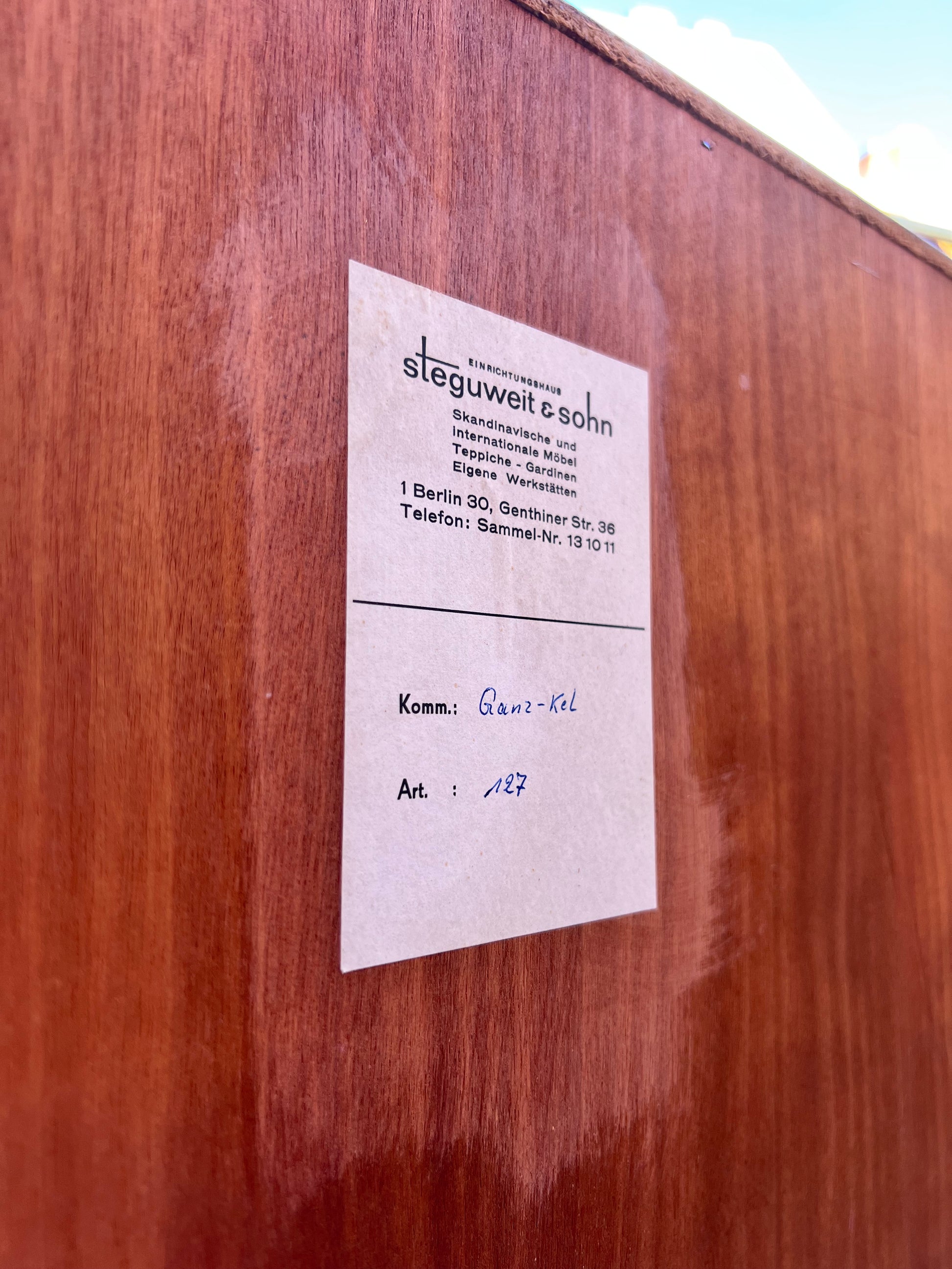 Sideboard Teak auf Hairpinlegs von rt Möbel