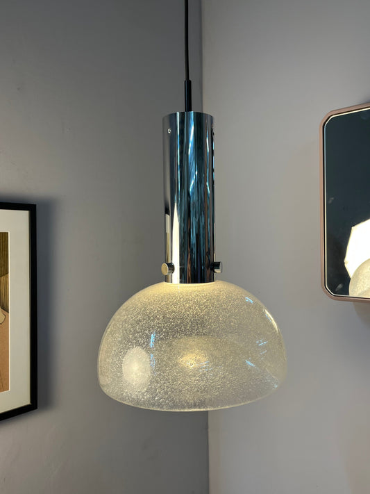 Große Hängelampe Chrom Eisglas von Herbert Proft für Glashütte Limburg