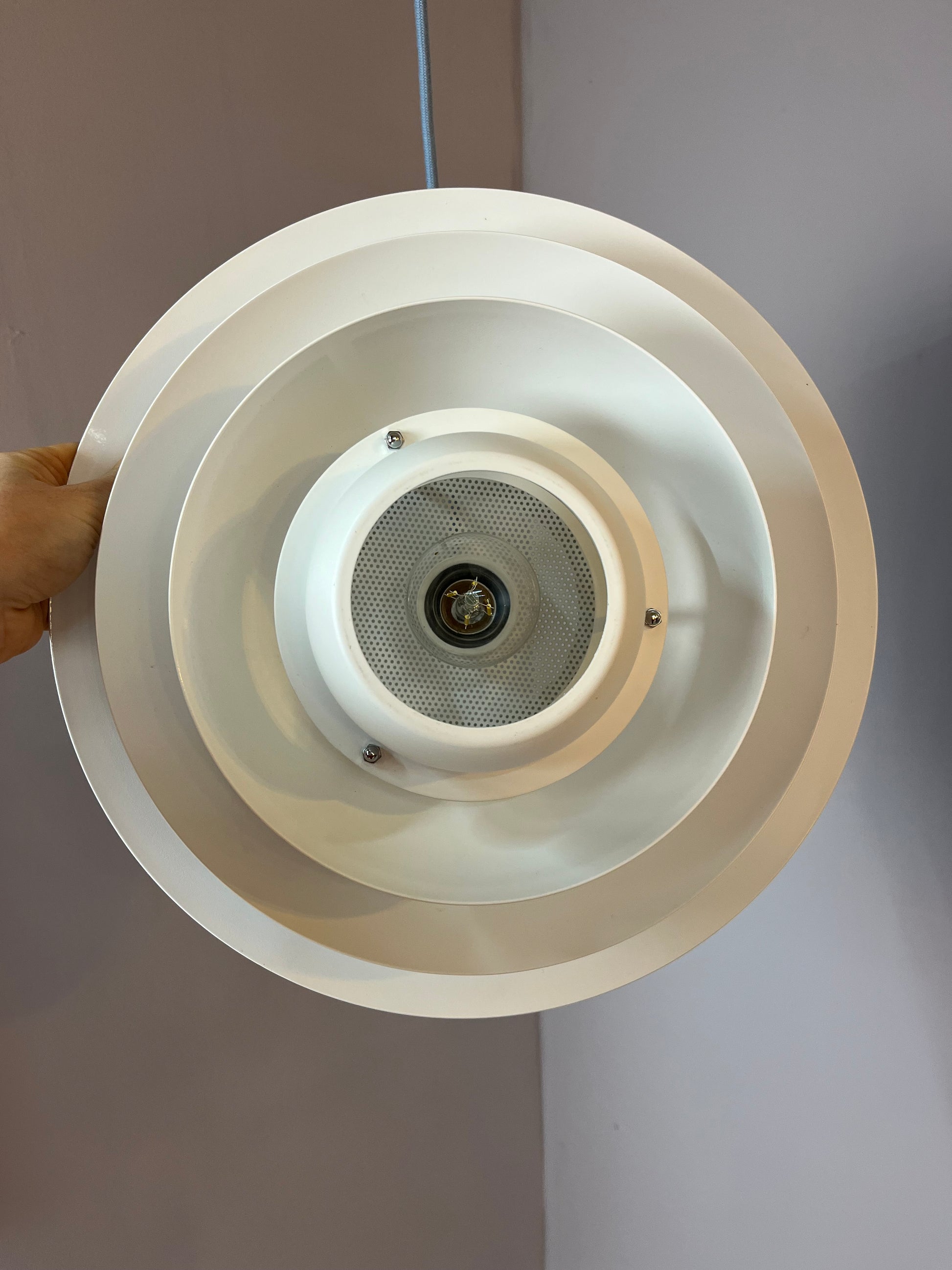 Lamellenlampe weiß aus Dänemark