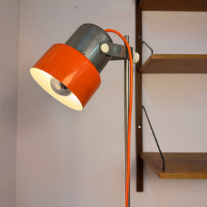 Stehlampe orange Chrom von AKA Werke