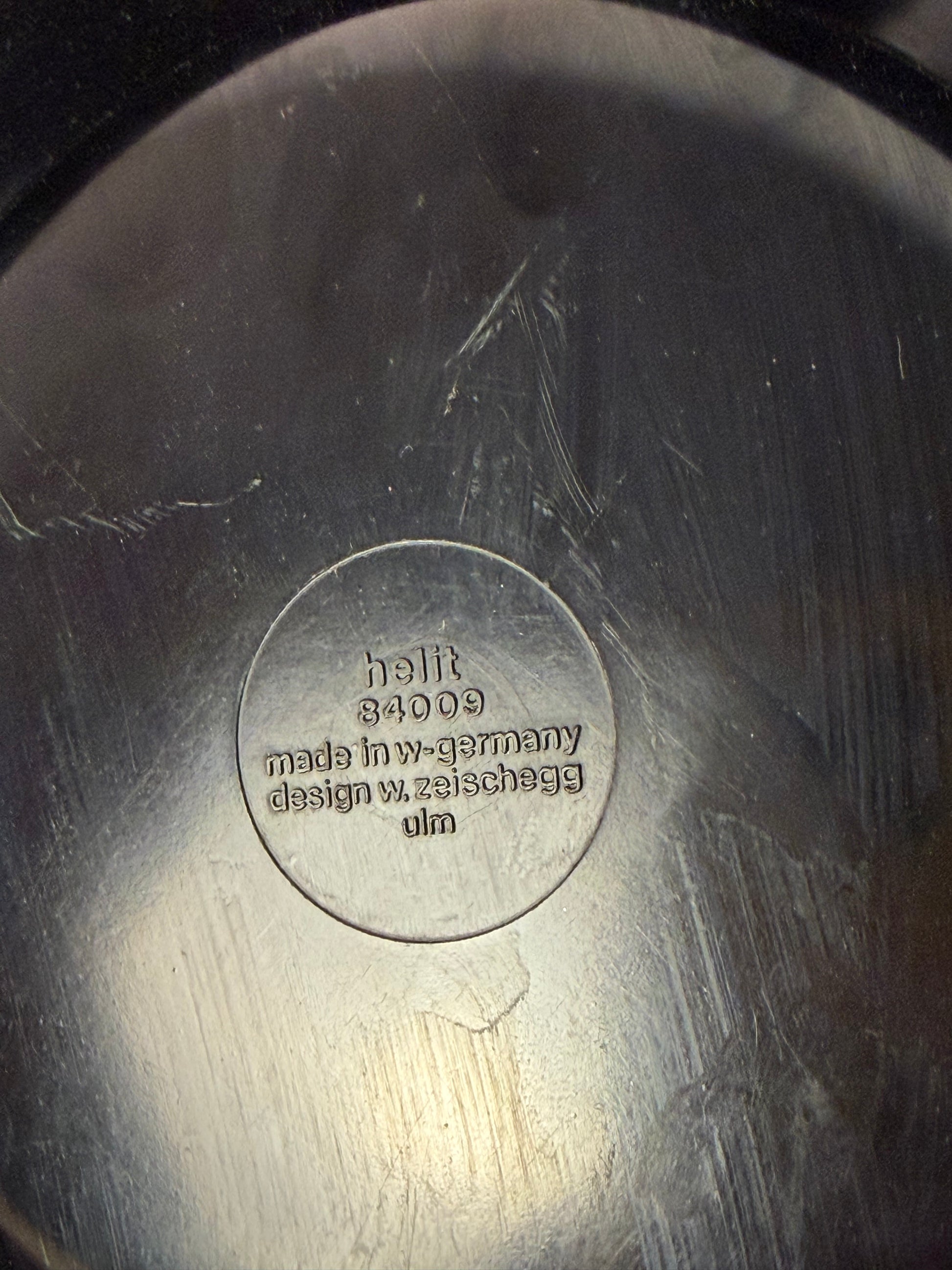 Aschenbecher schwarz von Walter Zeischegg für Helit