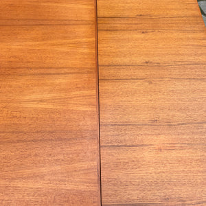 Esstisch Teak & Eiche ausziehbar aus Dänemark