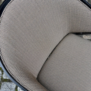 Sessel Mondi grau schwarz Chrom von Jouko Järvisalo für Inno Interior Oy - neu gepolstert