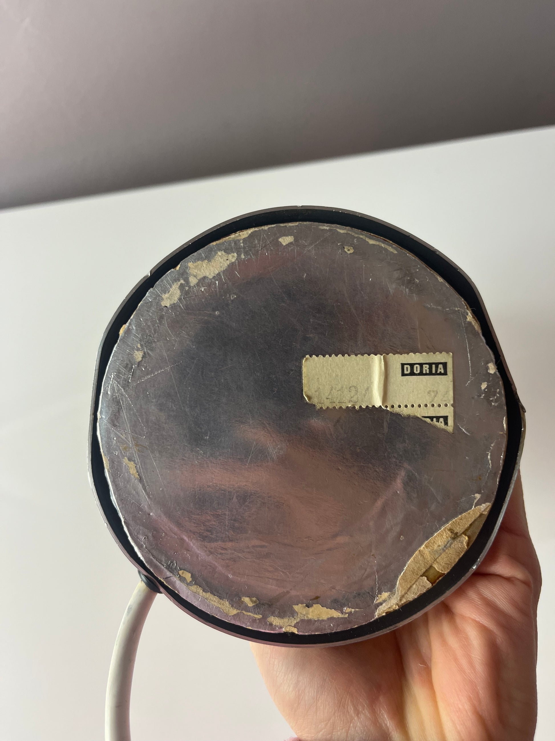 Tischlampe weiß orange Glas Chrom von Doria