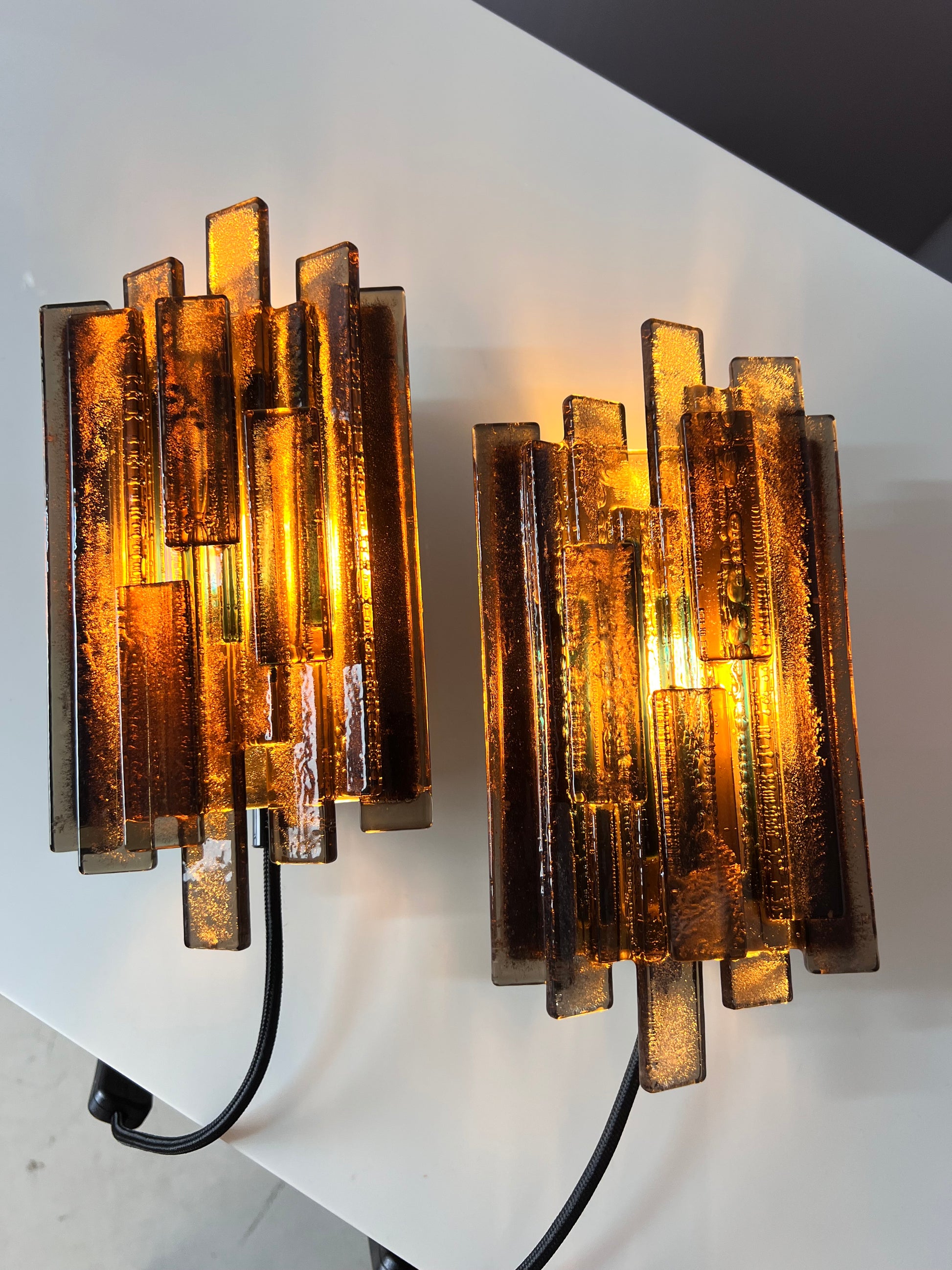 Set: 2x Wandlampe graubraun von Claus Bolby