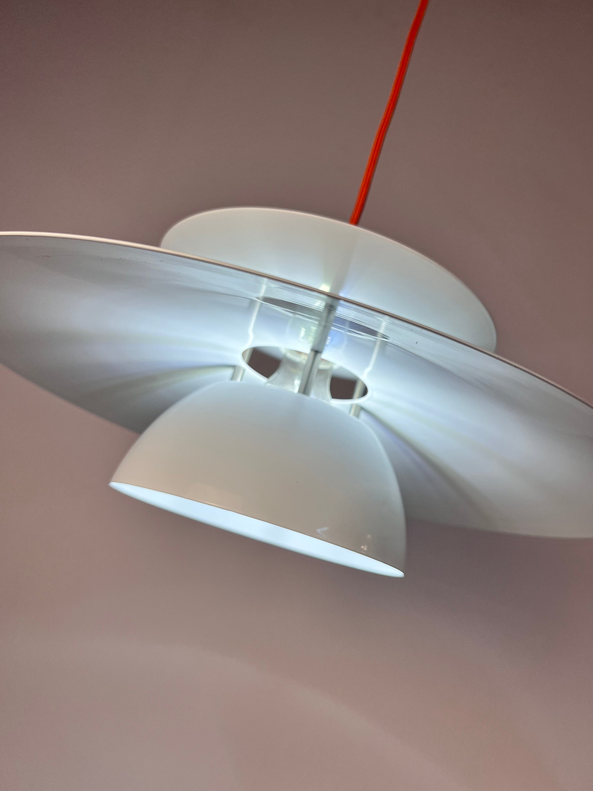 Lamellenlampe weiß aus Dänemark