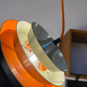 Lamellenlampe Trava silber schwarz orange von Carl Thore für Granhaga
