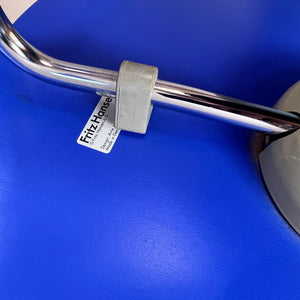 Ameise Stuhl Modell 3100 dreibeinig blau von Arne Jacobsen für Fritz Hansen
