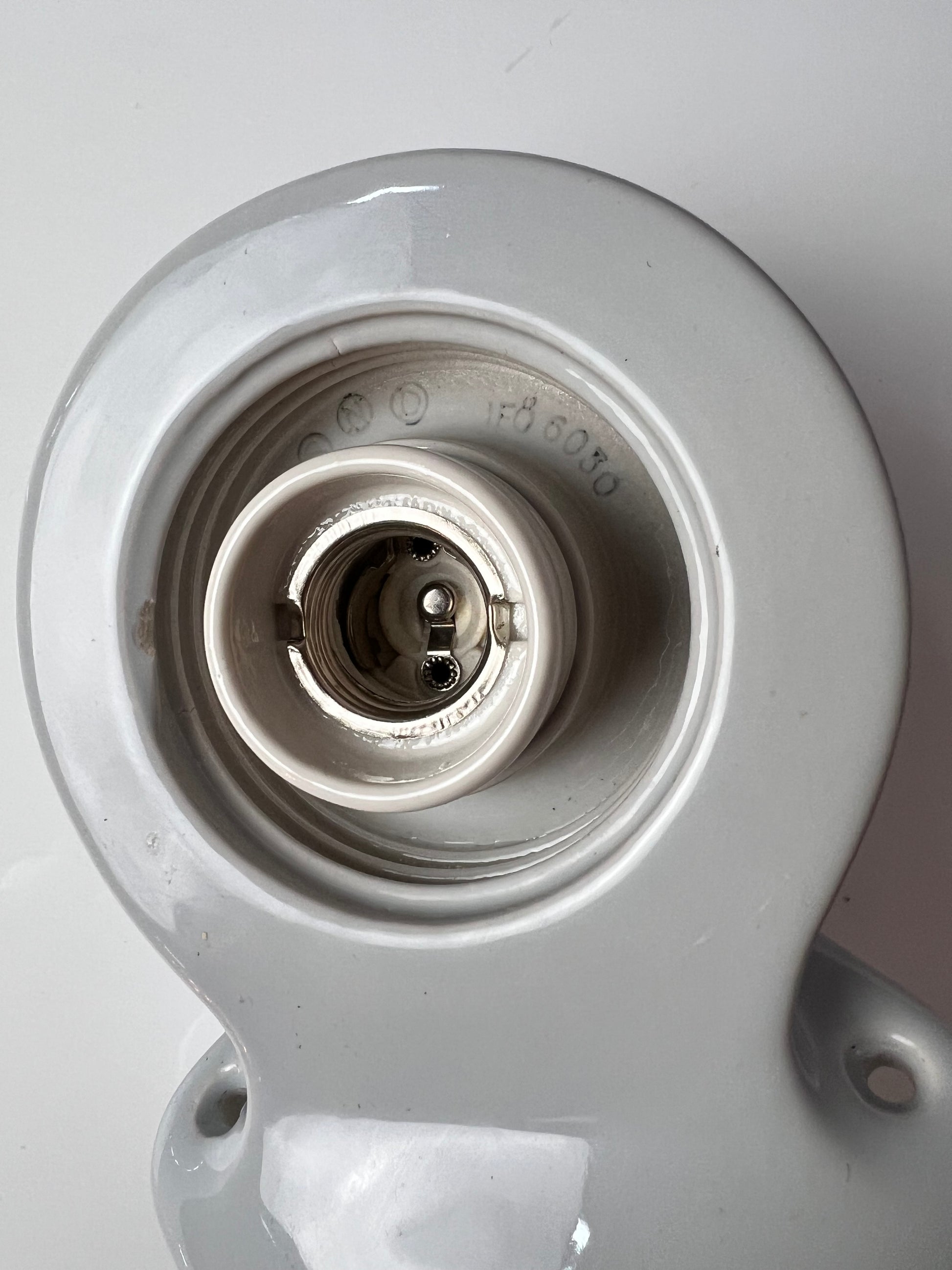 Wandlampe Modell 6030 grau von Sigvard Bernadotte für Ifö