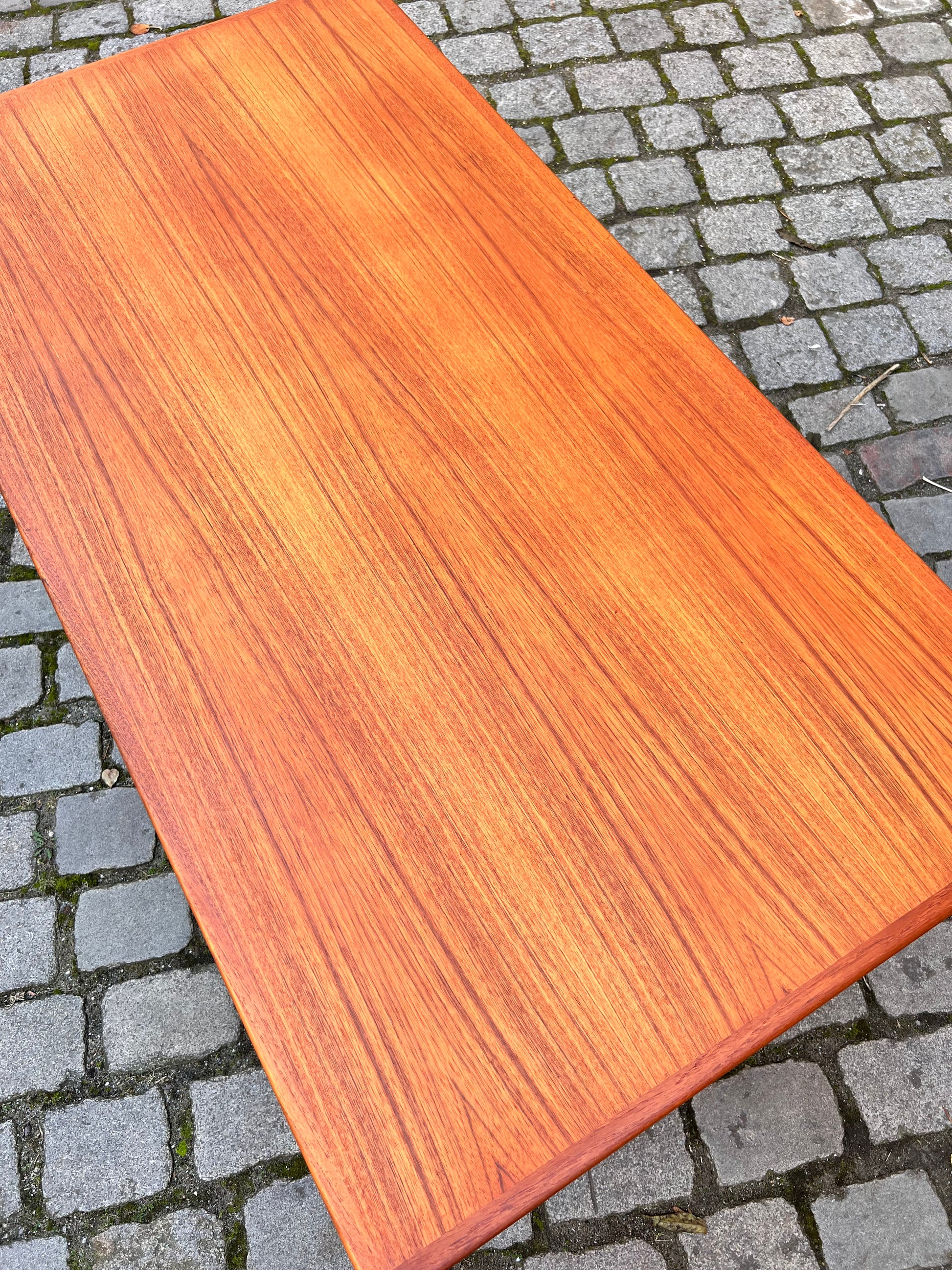 Freistehender Schreibtisch Modell 75 Teak von Gunni Omann für Omann Jun