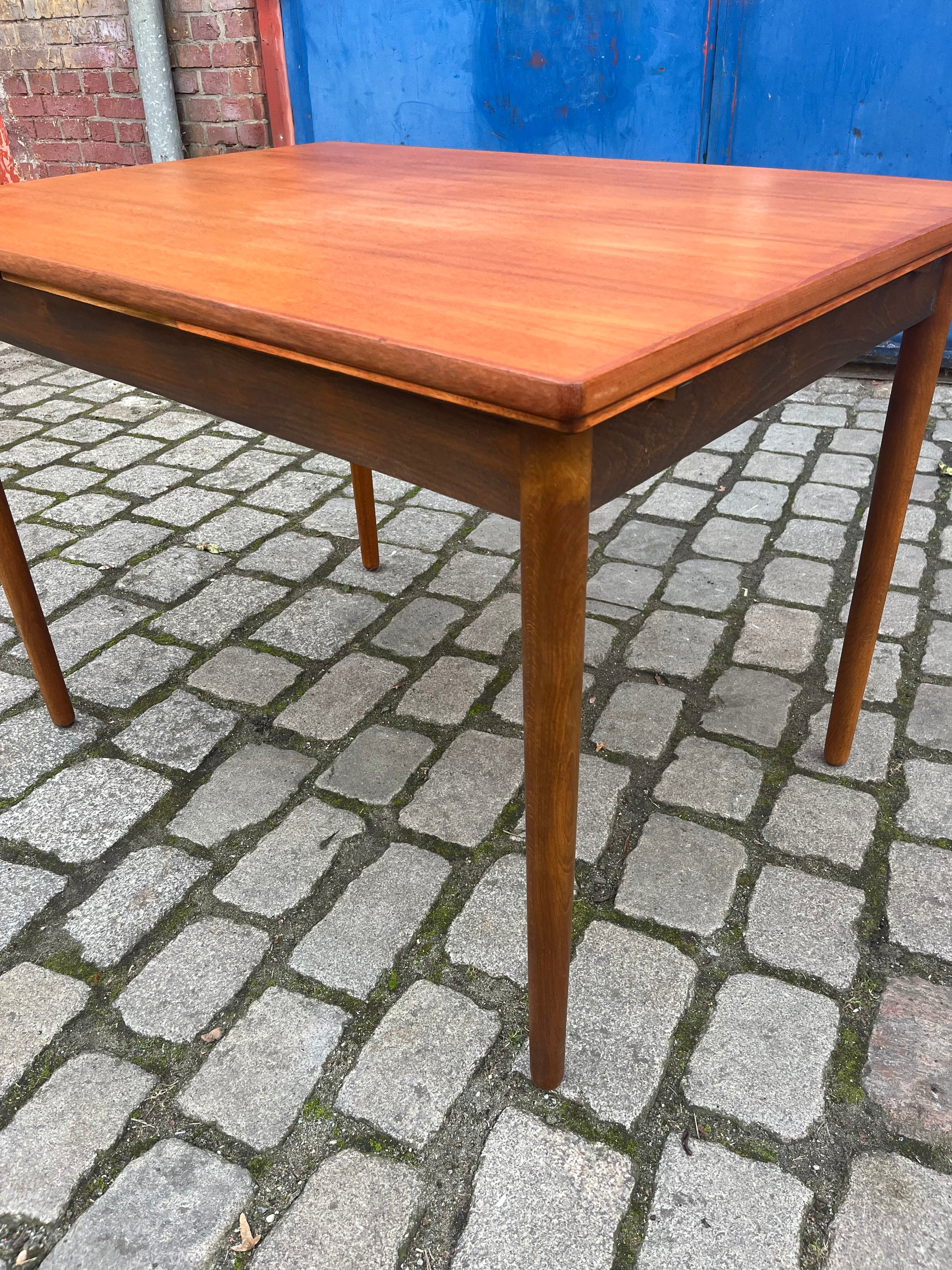 Esstisch Teak & Eiche ausziehbar aus Dänemark