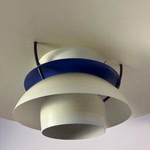 Lamellenlampe PH5 weiß von Poul Henningsen für Louis Poulsen