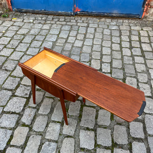 Beistelltisch / Nähkasten Teak aus Dänemark
