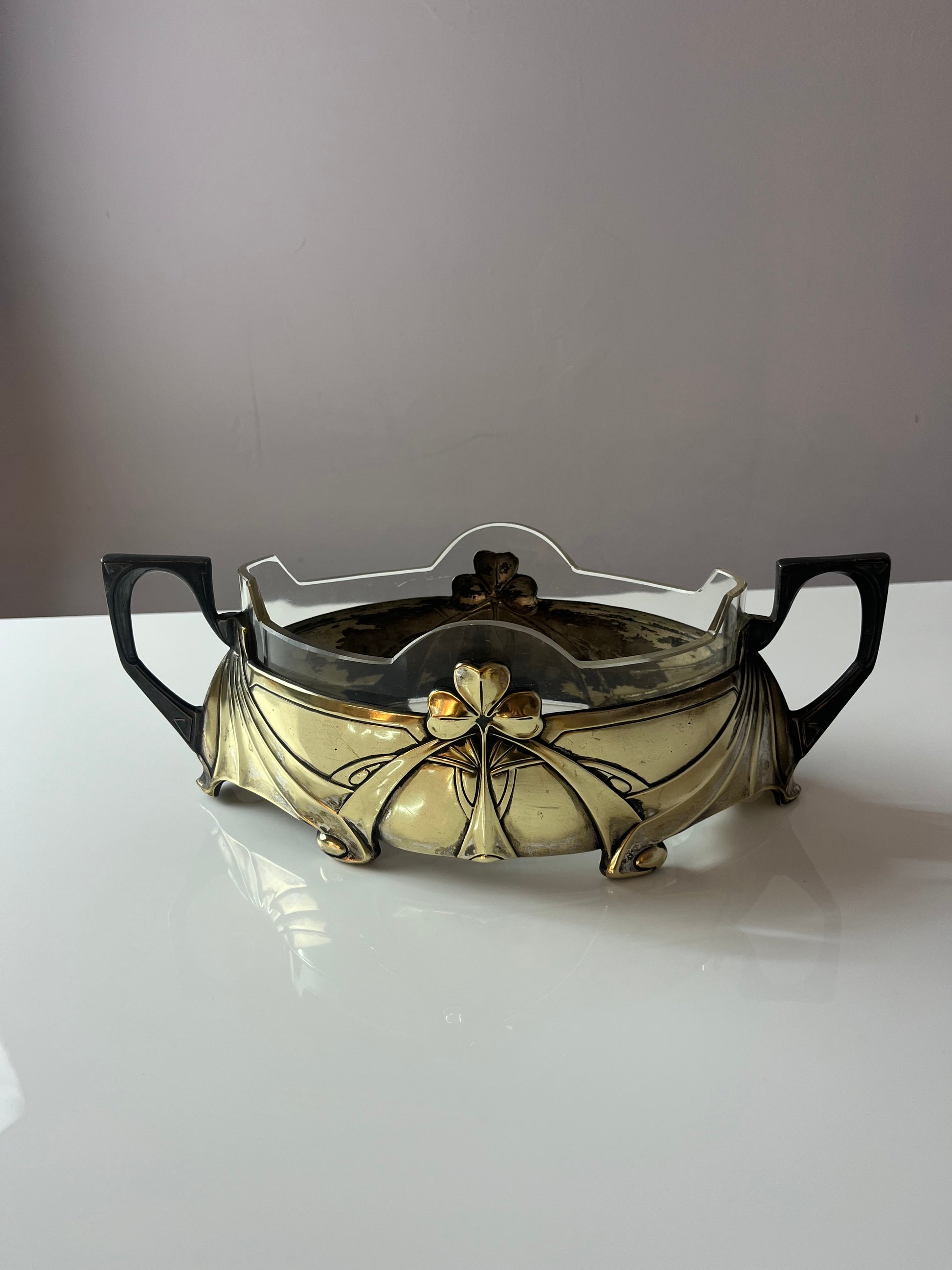 Jardiniere mit Kleeblatt von Metallwarenfabrik Hans Peter aus 1908
