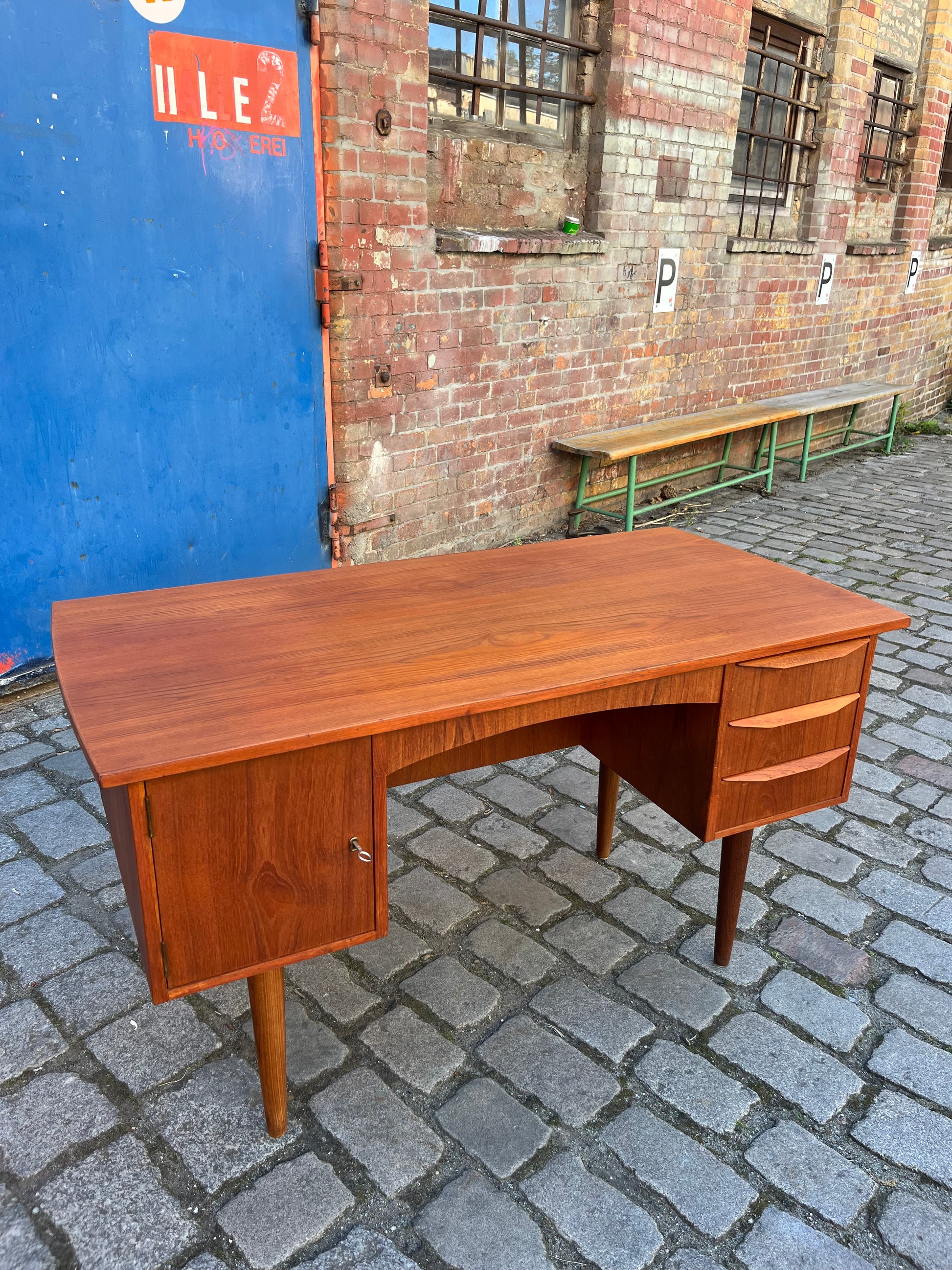 Freistehender Schreibtisch Teak aus Dänemark