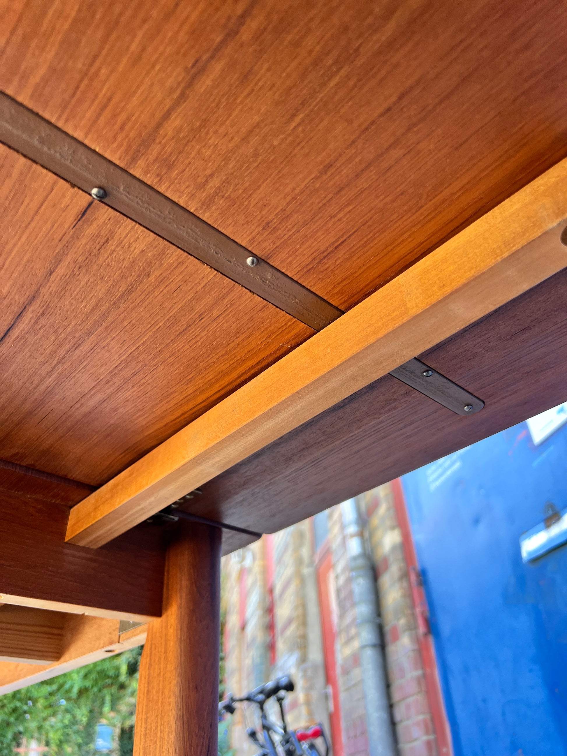Esstisch Teak Vollholz mit eingehängter Platte