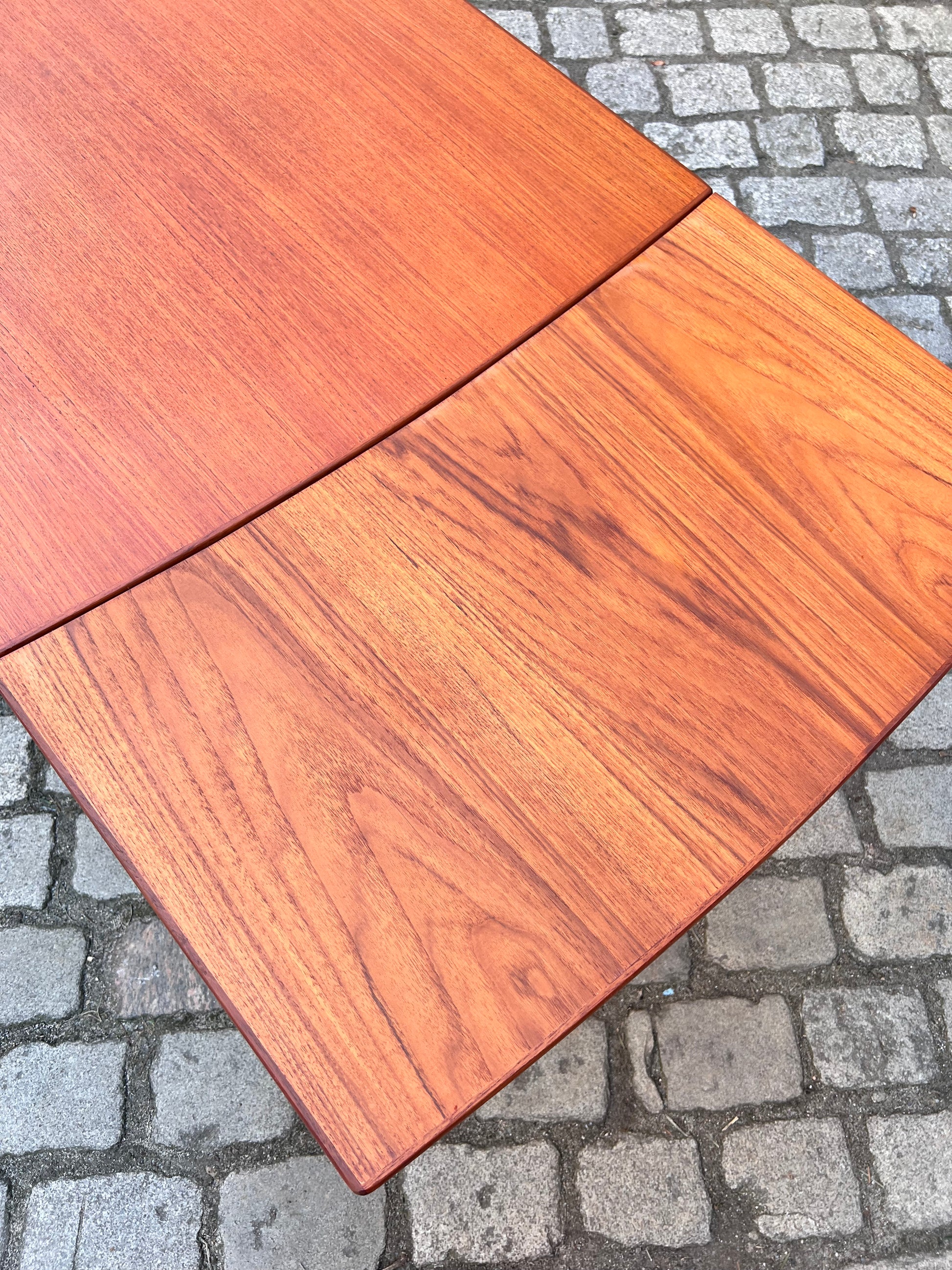 Ausziehbarer Esstisch Teak aus Dänemark