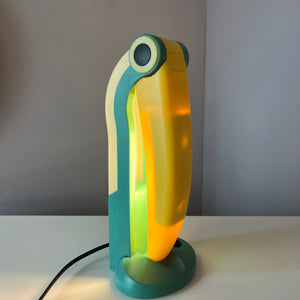 Tischlampe Toucan klein grün gelb von H.T. Huang