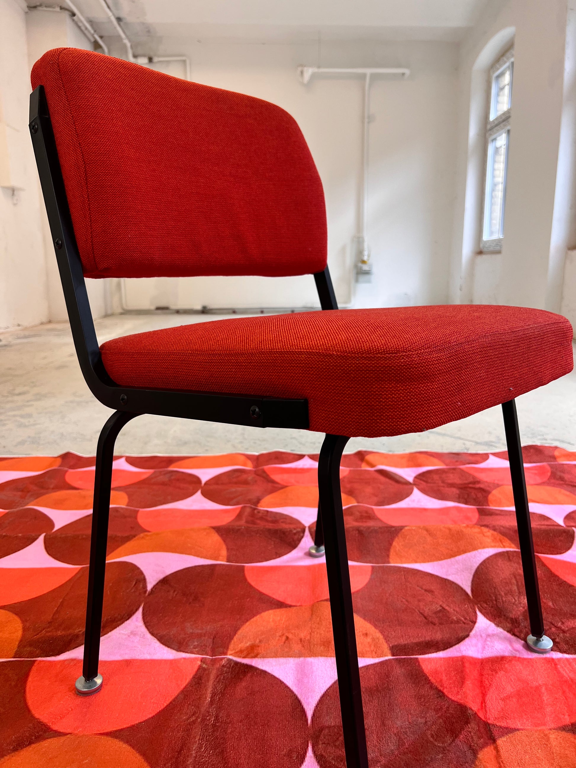 Polsterstuhl orange/rot von Sedus