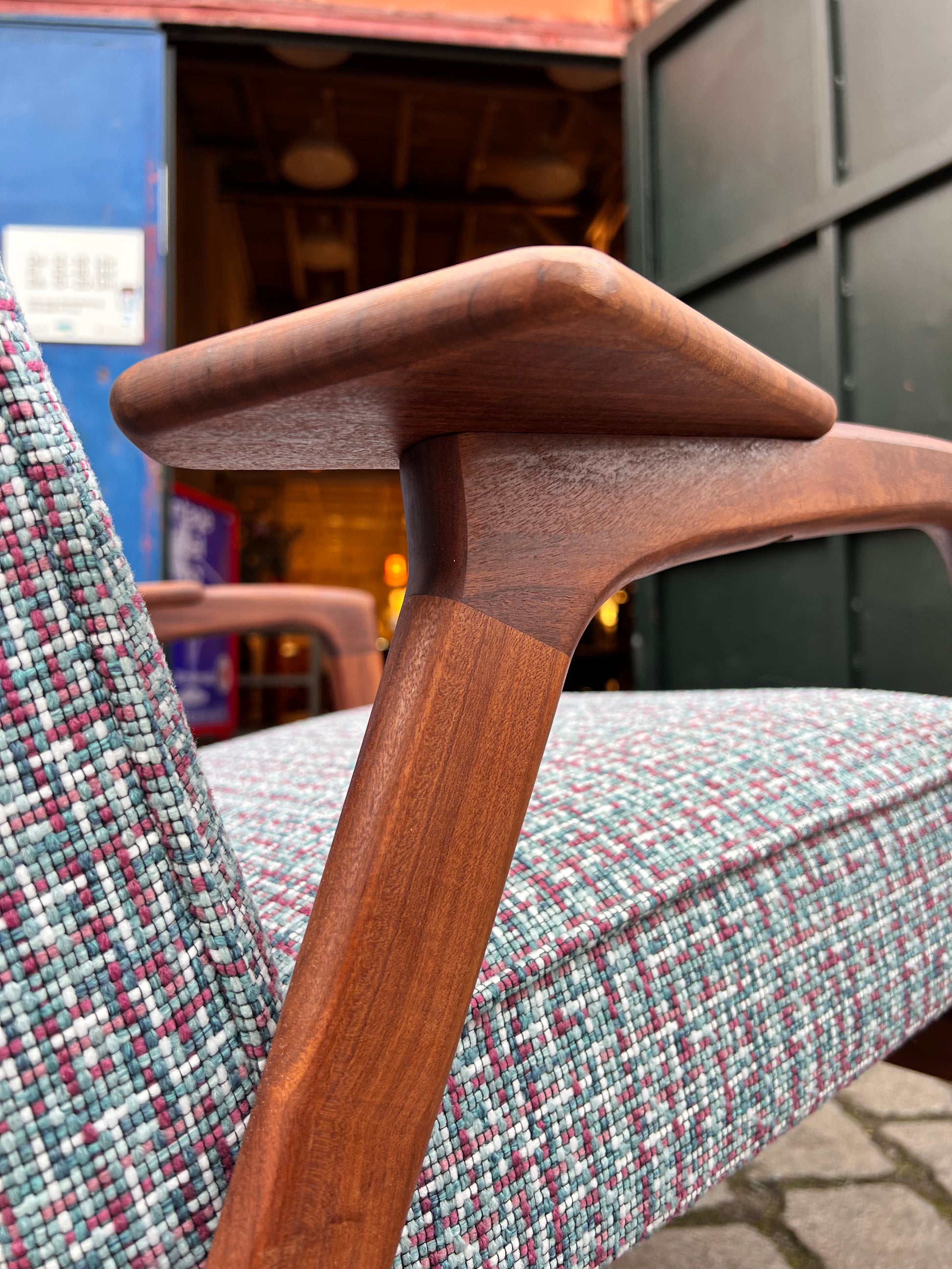 Ruster Lounge Chair neu gepolstert von Yngve Ekström für Swedese