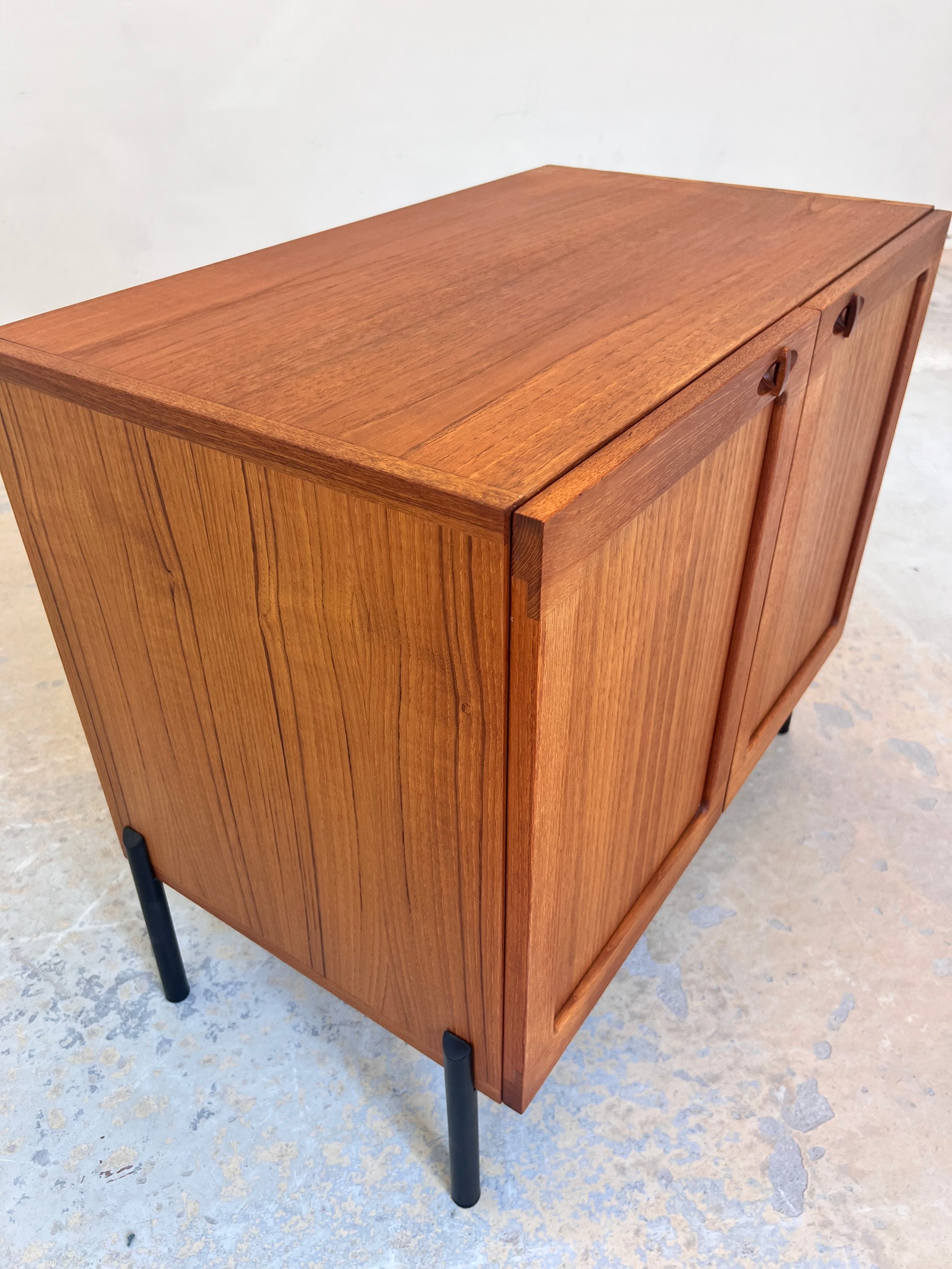 Schrank Teak von H. W. Klein für Bramin