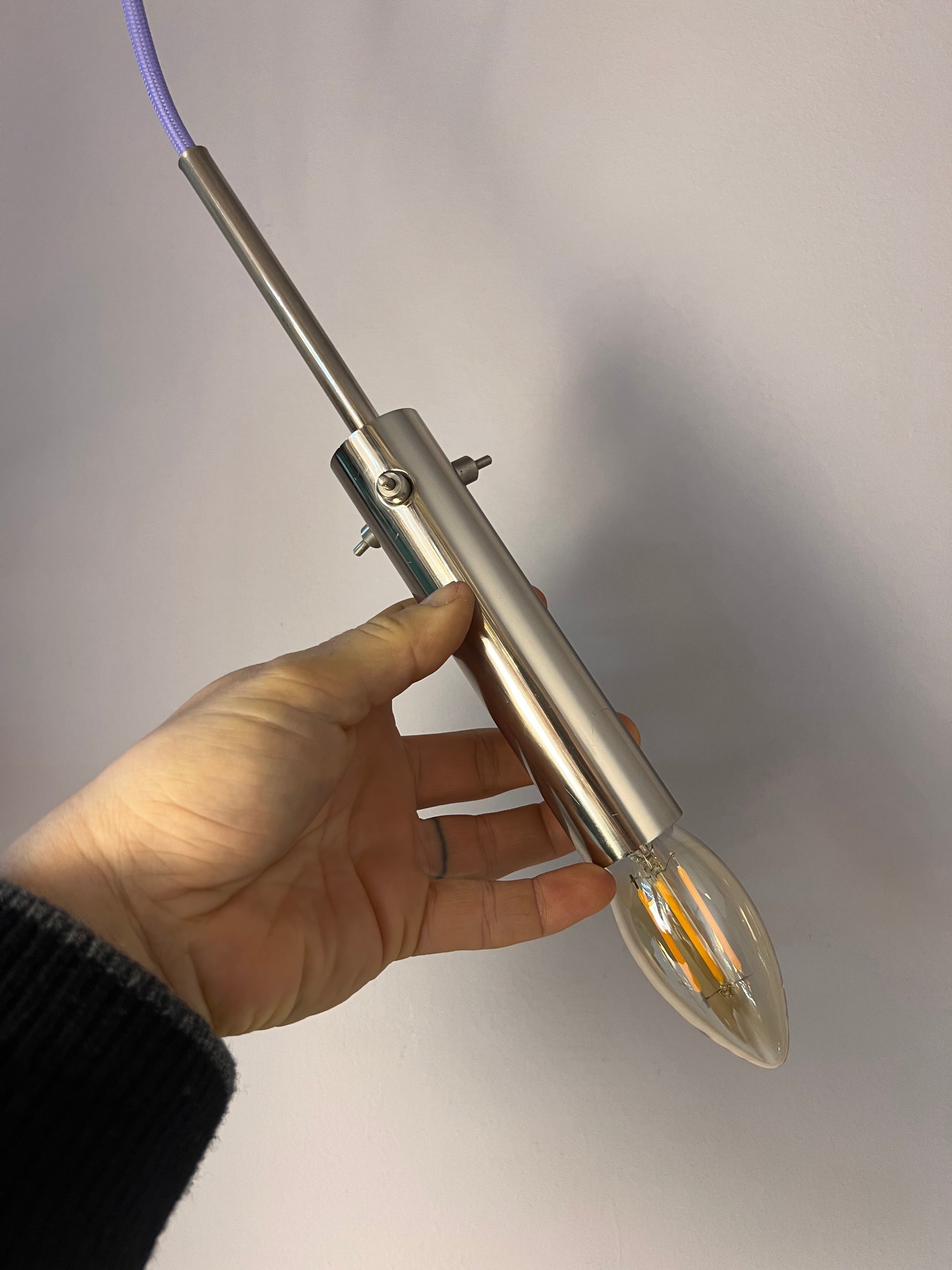 Hängelampe Chrom mit variablem Leuchtmittel