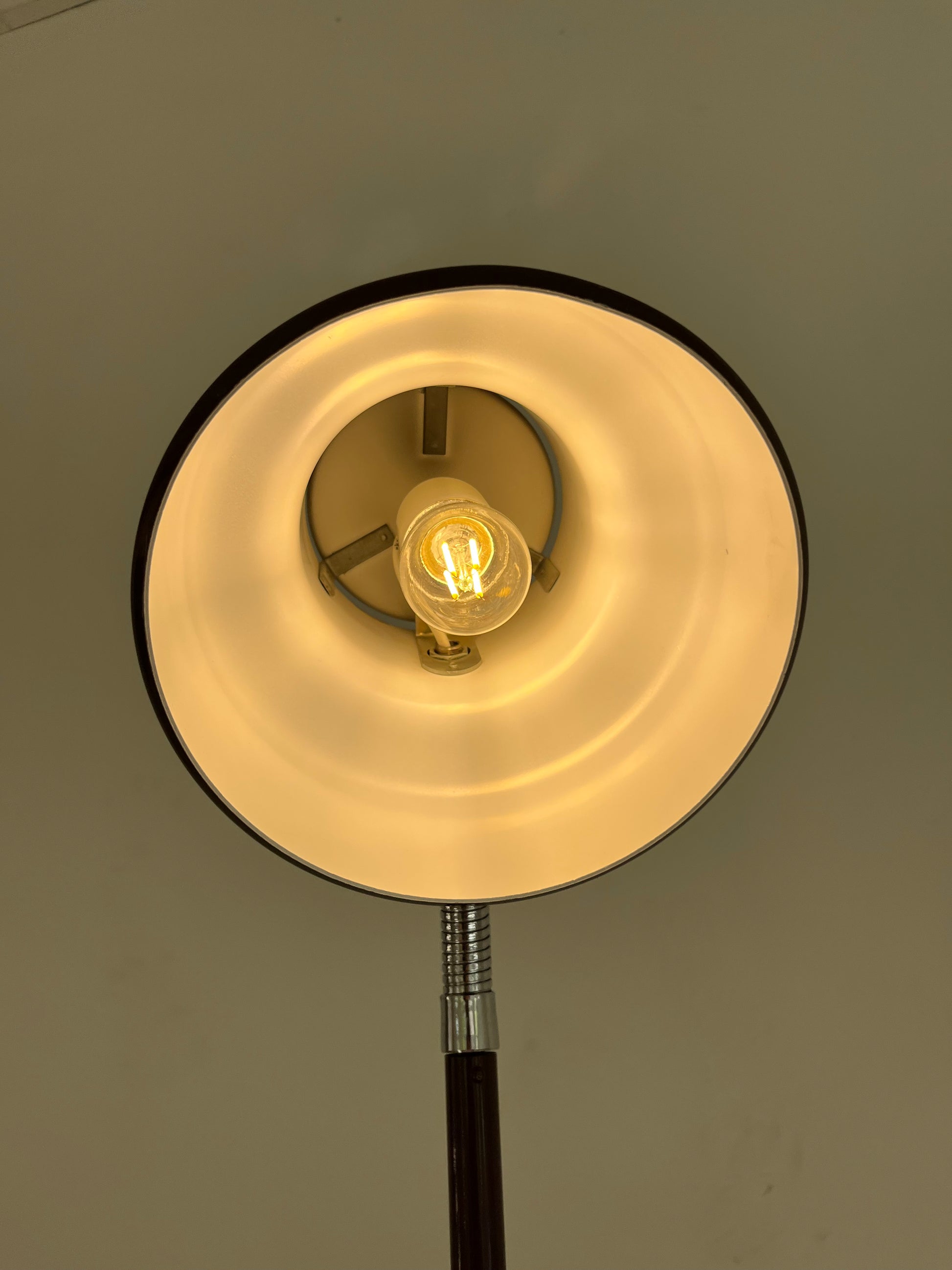 Stehlampe Bumling braun von Anders Pehrson für Ateljé Lyktan