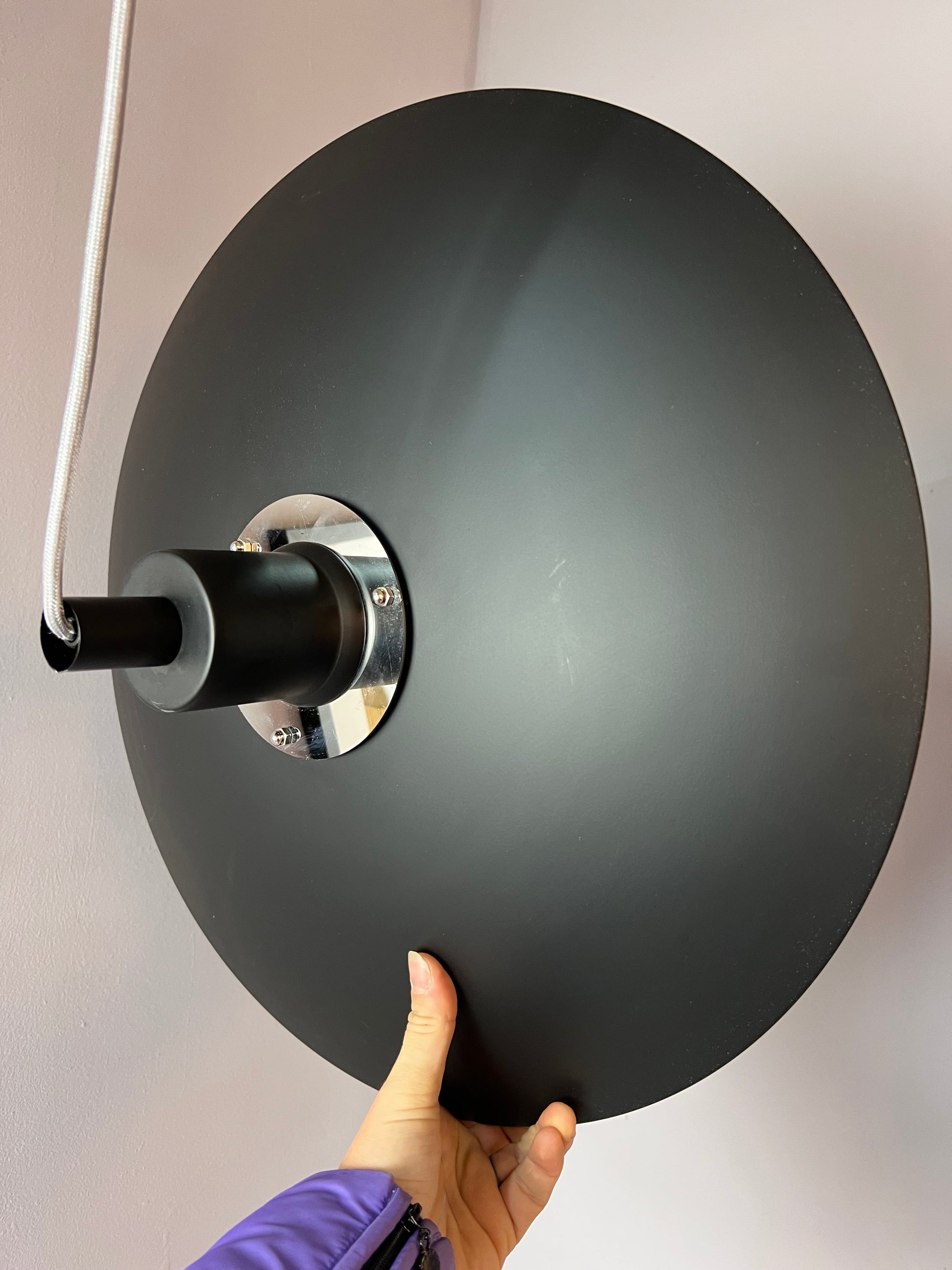 Lamellenlampe schwarz weiß aus Dänemark