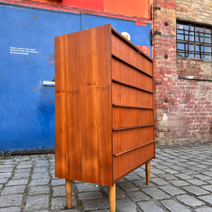 Kommode Teak mit durchgängigen Griffen