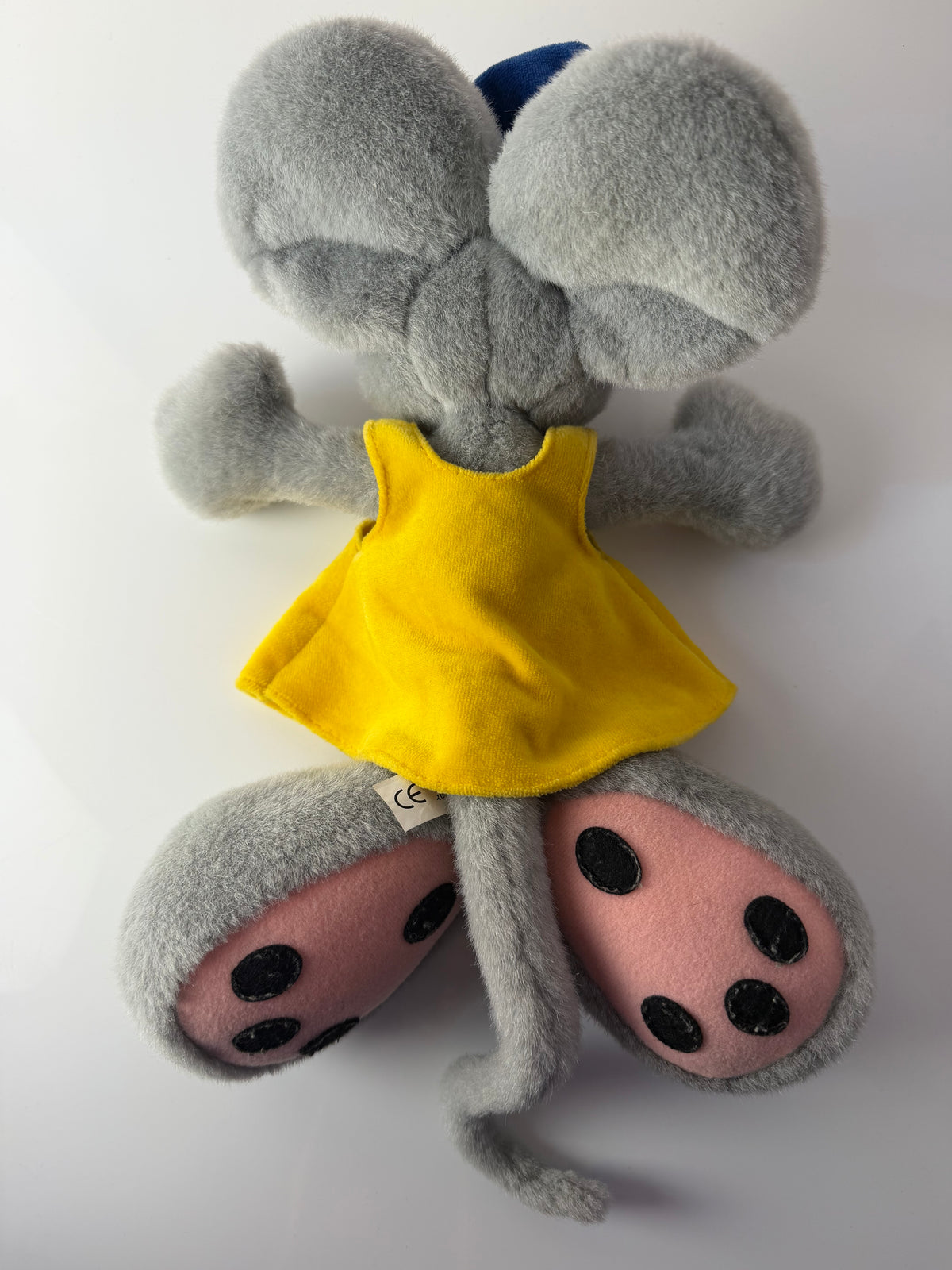 Diddlina Maus mit gelbem Kleid von Thomas Goletz