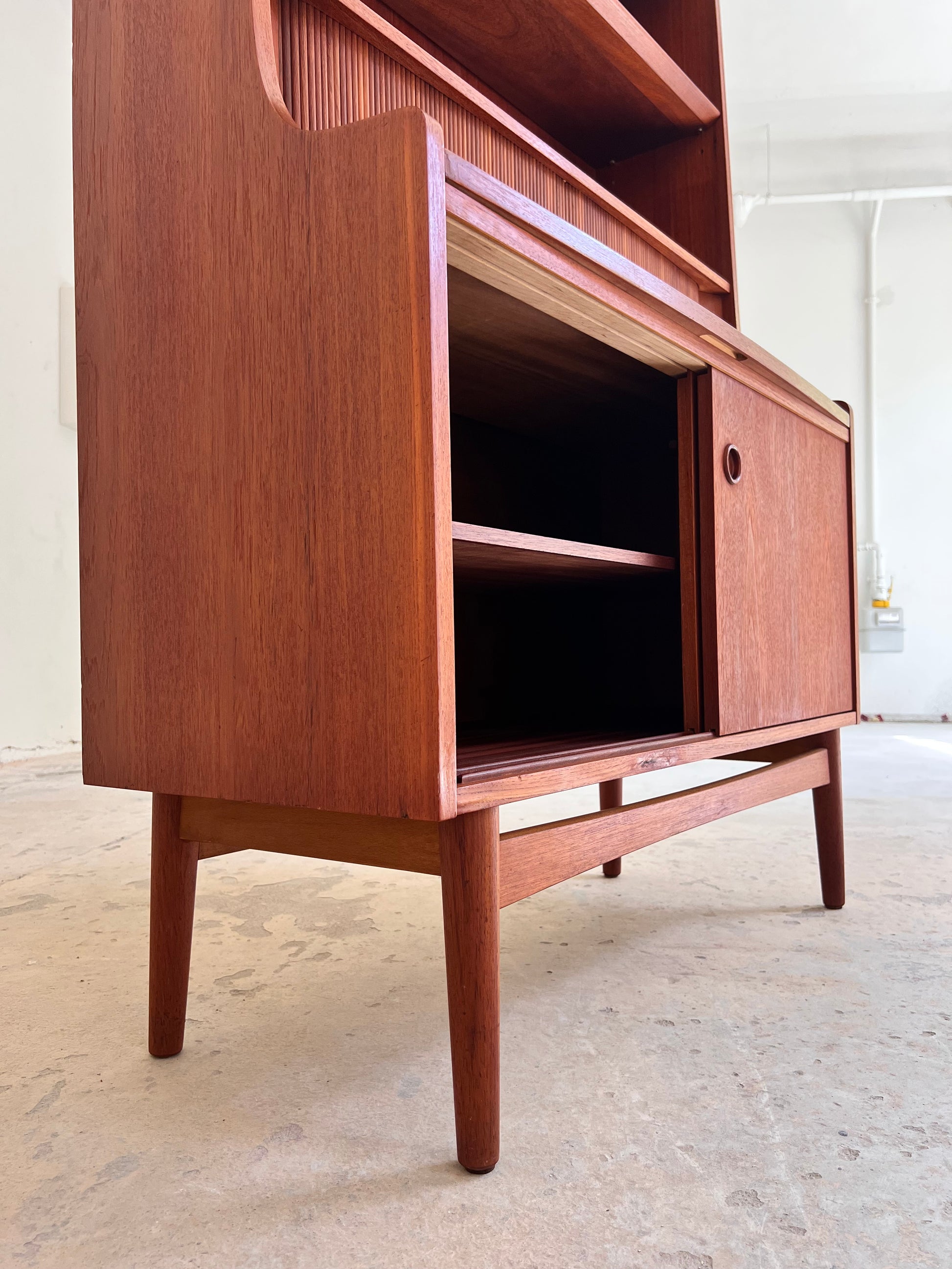 Bücherregal Teak mit Sekretär & Ausziehplatte von Johannes Sorth für Nexø