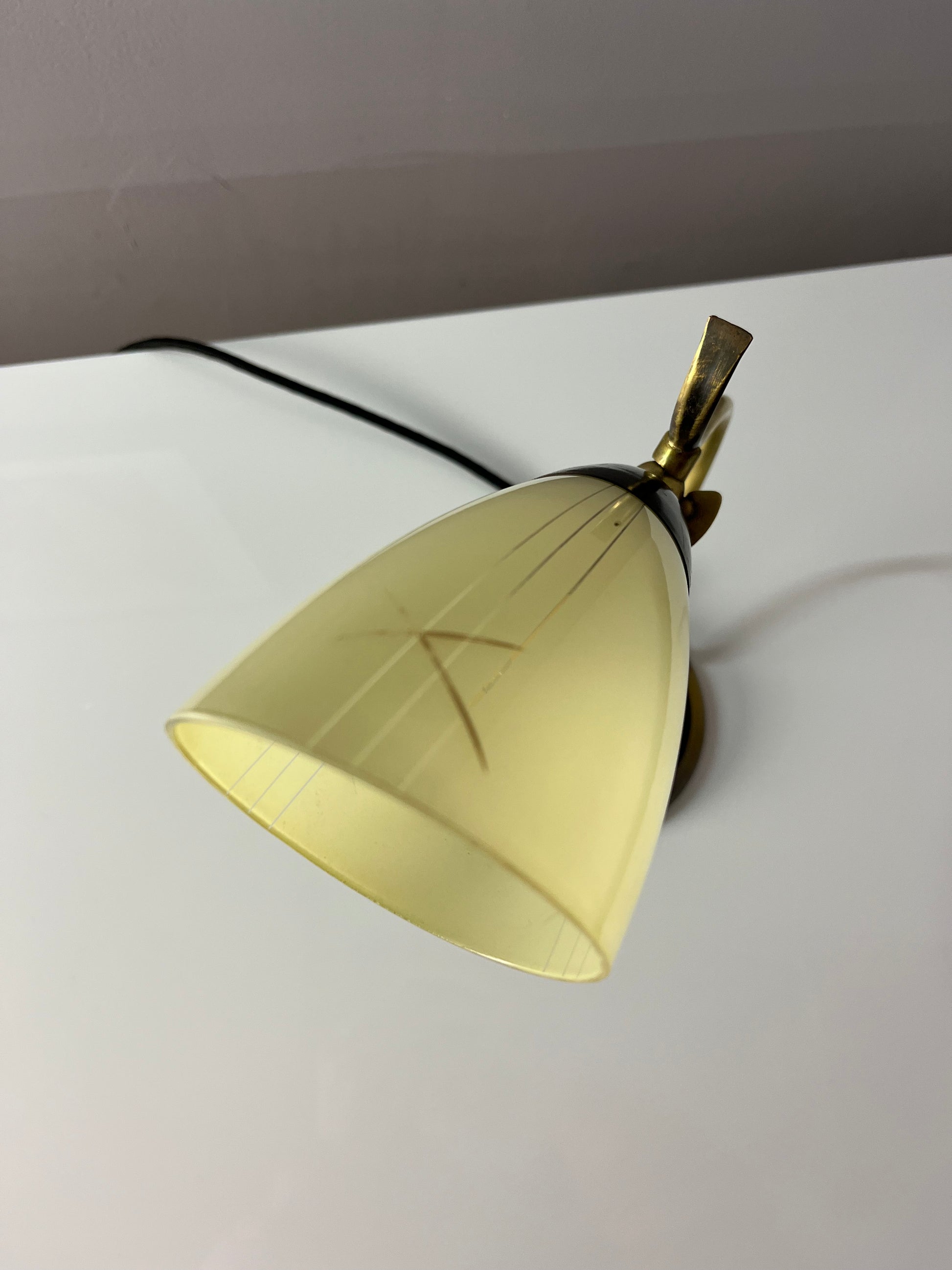 Tischlampe Messing Glas