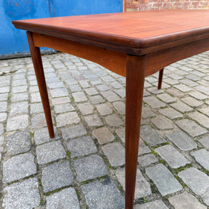 Ausziehbarer Esstisch Teak aus Dänemark