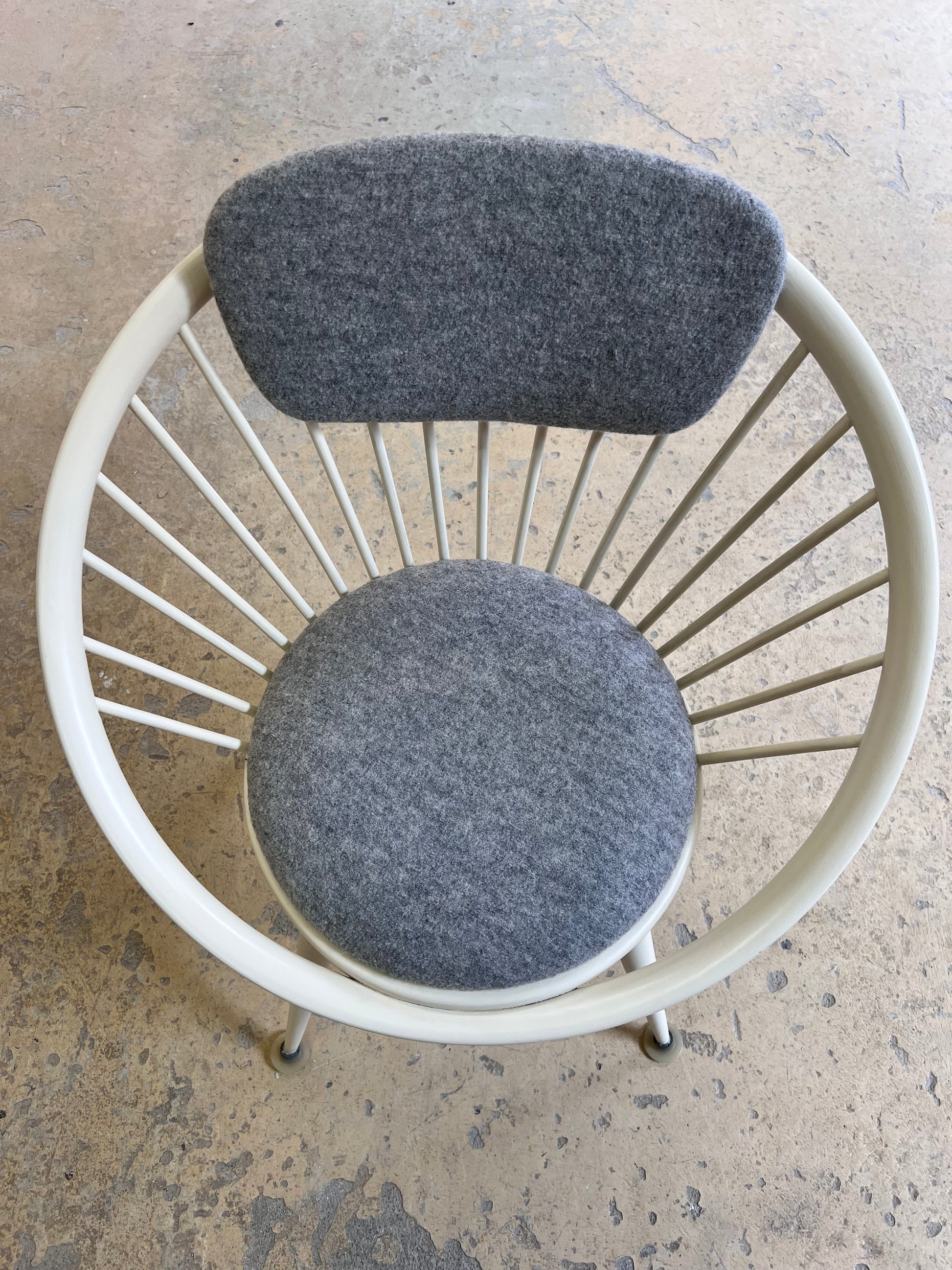 Circle Chair weiß von Yngve Ekström für Swedese