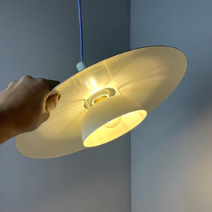 Lamellenlampe silber weiß aus Dänemark