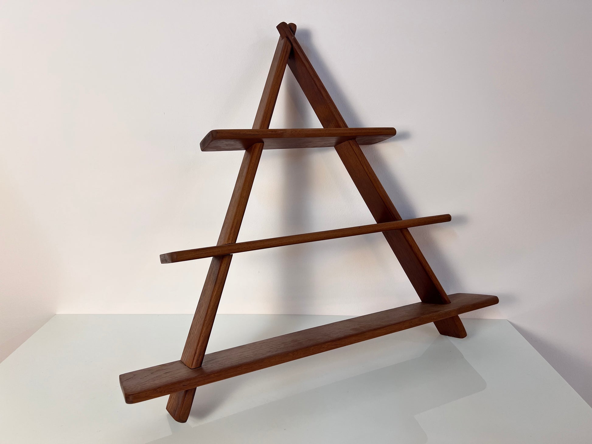 Dreieck Wandregal Teak aus Dänemark