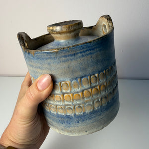 Vorratsdose blau Keramik mit eingeprägtem Muster aus Dänemark