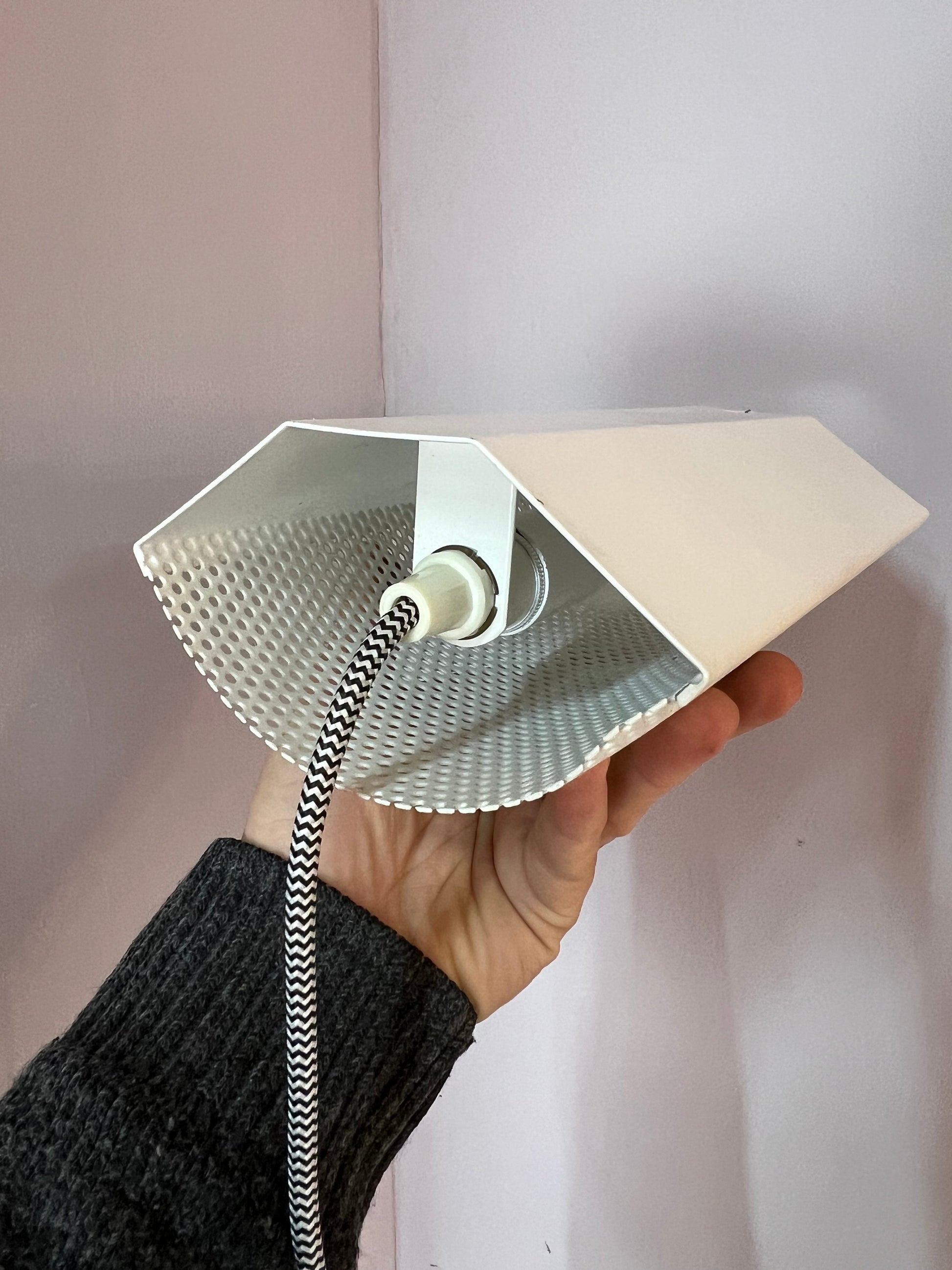 Wandlampe weiß mit Kabel von David GL Belysning