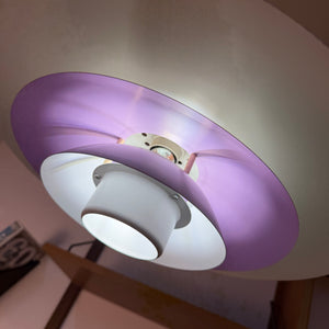 Lamellenlampe weiß lila von Formlight