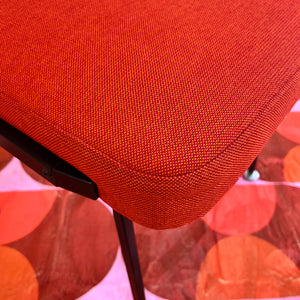 Polsterstuhl orange/rot von Sedus