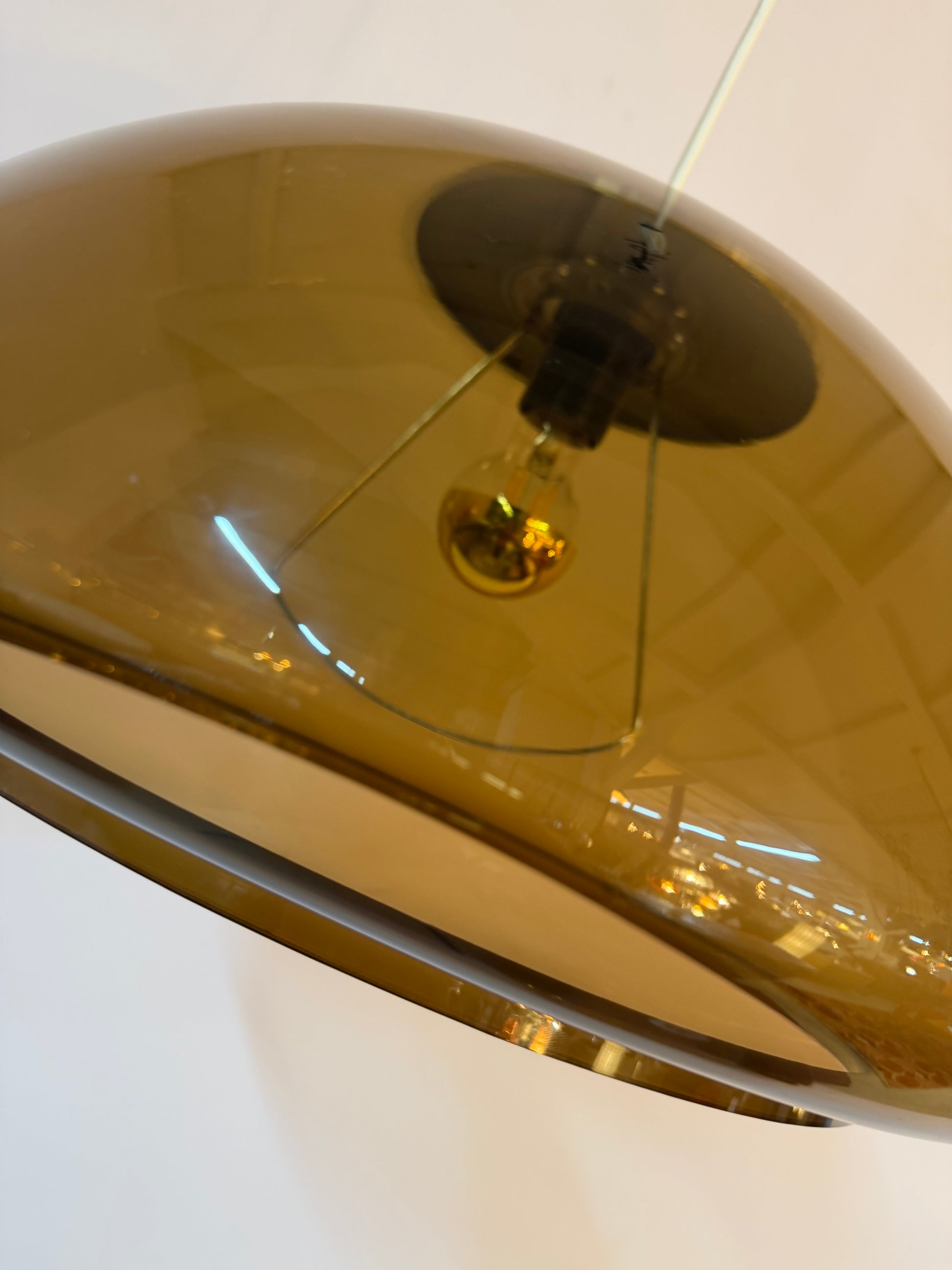 Hängelampe braun transparent Kunststoff