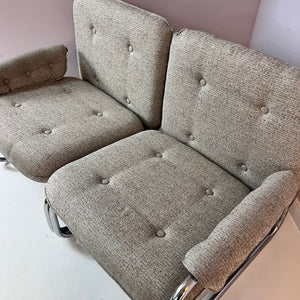 Zweisitzer Sofa Halina von Hellerau