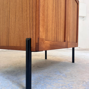 Schrank Teak von H. W. Klein für Bramin