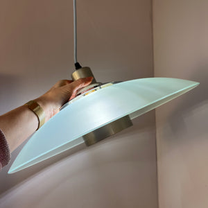 Lamellenlampe Milchglas von von Dana Light