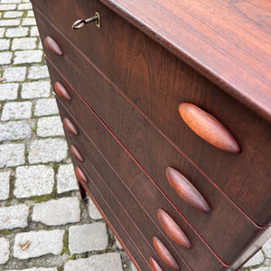 Kommode Teak mit Schloss aus Dänemark