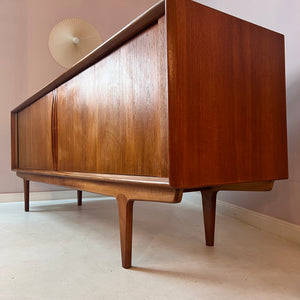 Sideboard Teak von Isabel Bernhard für Pedersen & Sohn aus Dänemark