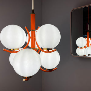 Kronleuchter weiß orange von Richard Essig