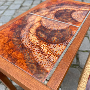 Beistelltisch Teak mit Zeitungsablage & Fliesen aus Dänemark