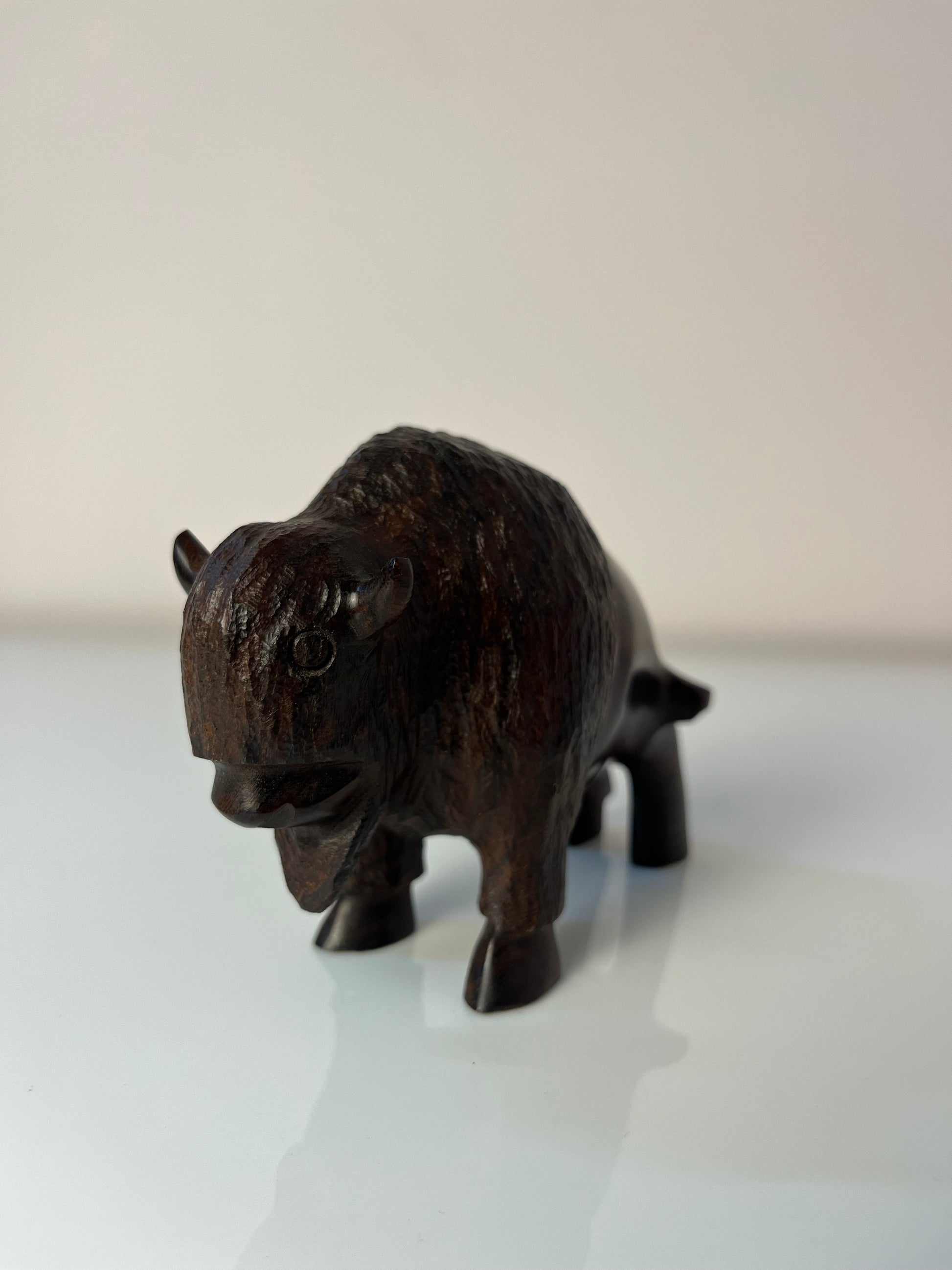 Figur Büffel Wüsteneisenholz